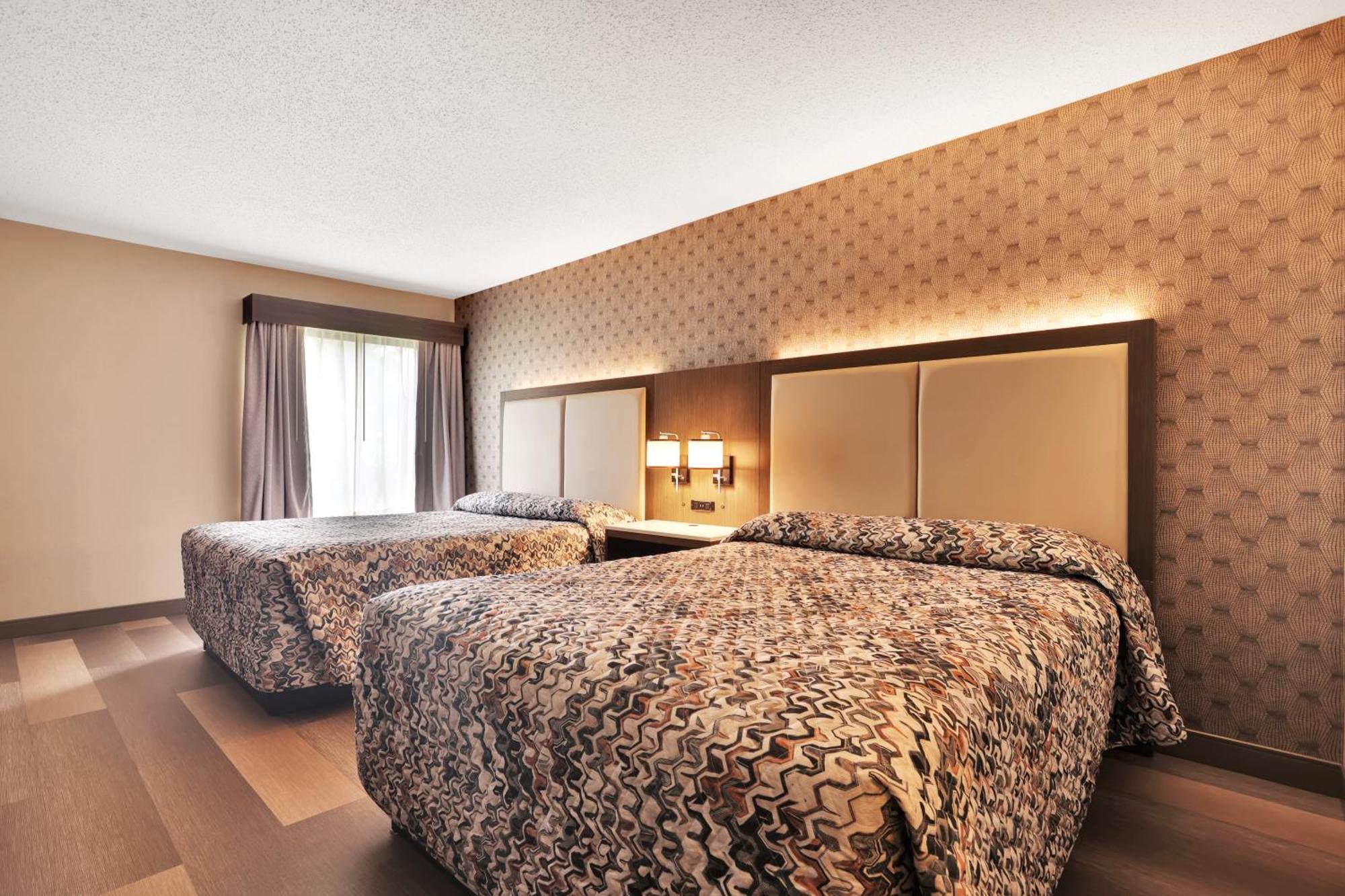Horizon Inn Avenel Екстериор снимка
