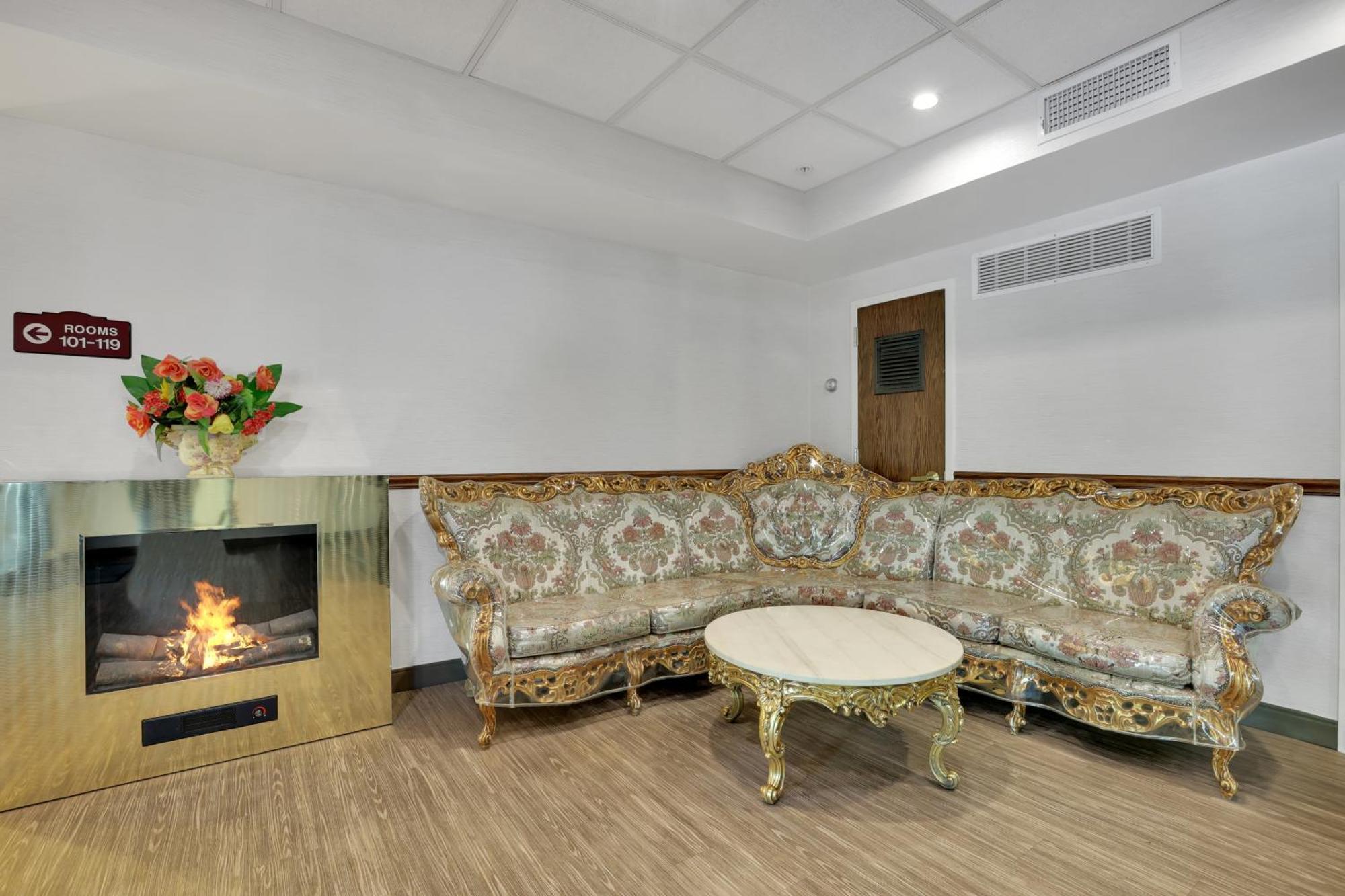 Horizon Inn Avenel Екстериор снимка